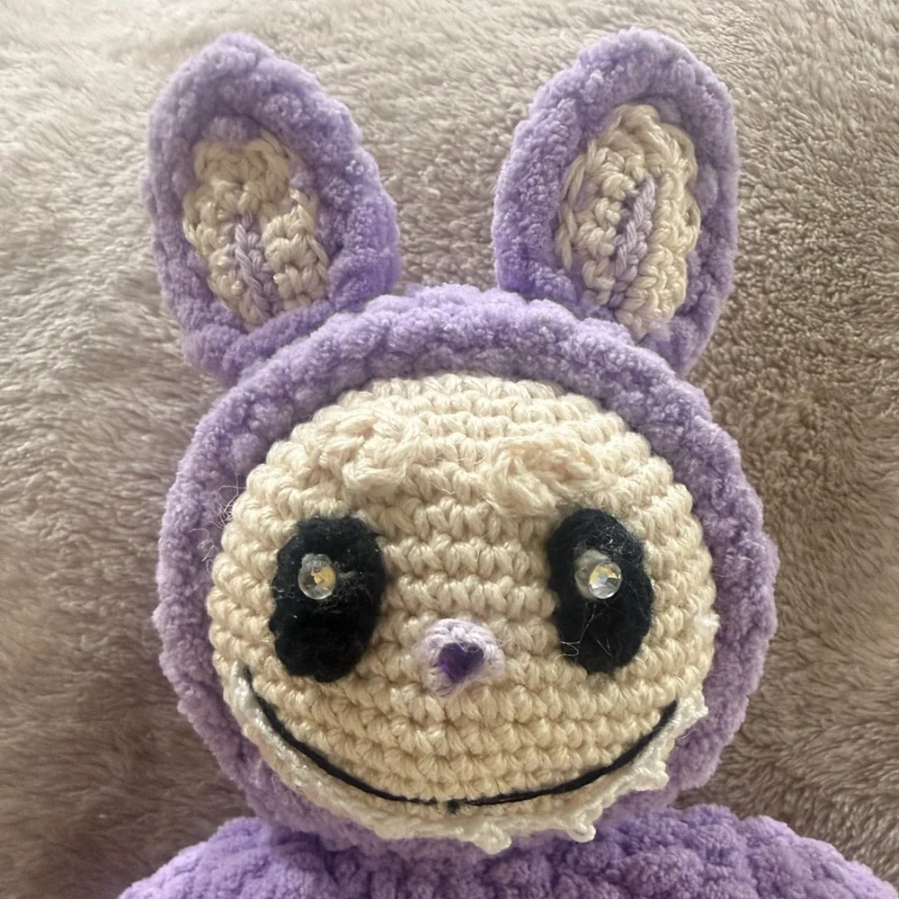 ORIGINAL HANDCRAFTED LABUBU MONSTER CROCHET PLUSHIE, ONE SIZE, PURPLE - Picture 6 of 8